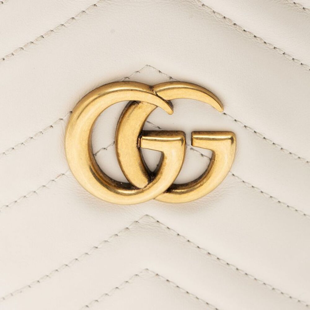 Gucci Matelasse Leather GG Marmont Small Bucket Bag - Picture 9 of 11